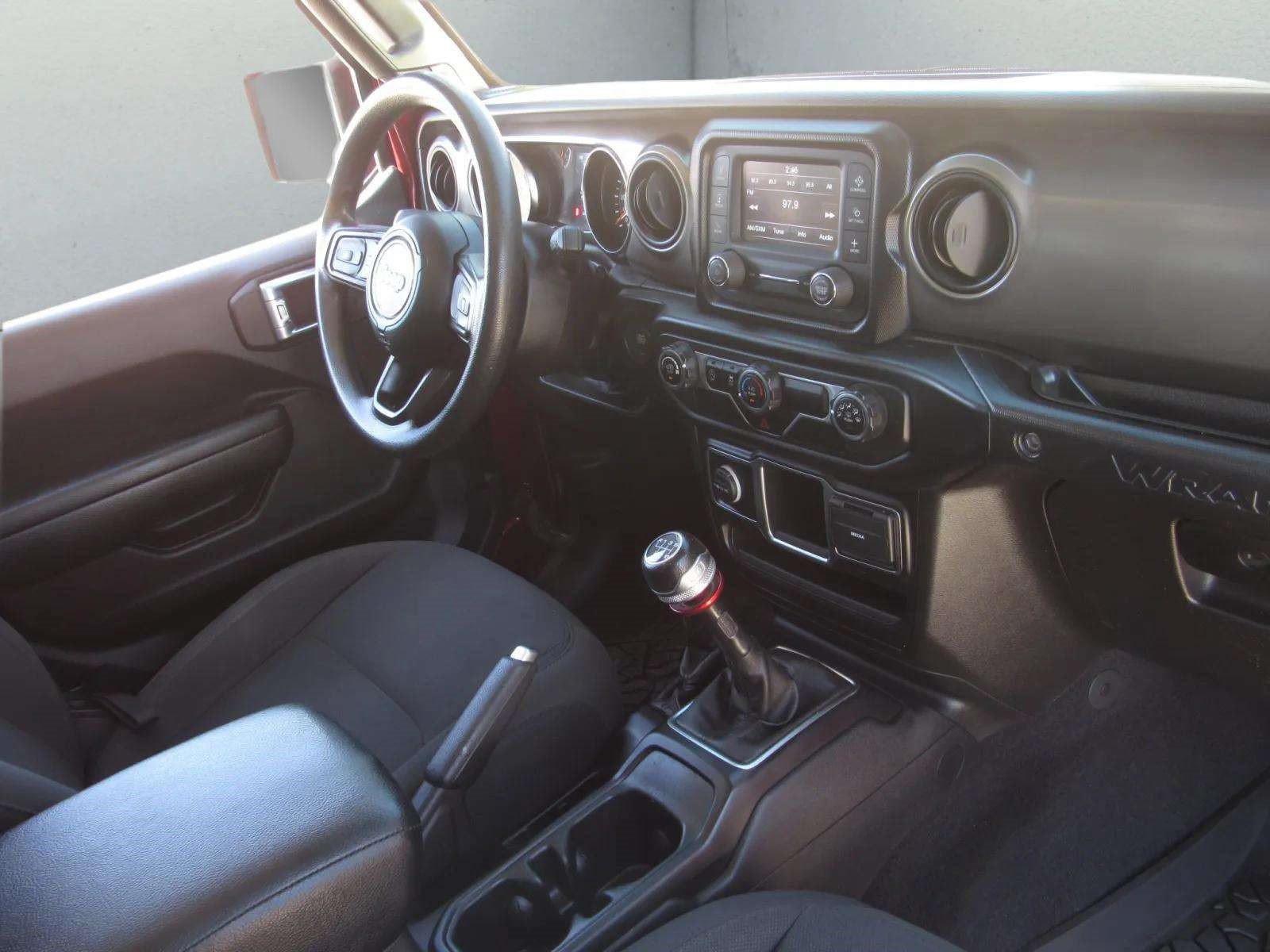 Used 2021 Jeep Wrangler Unlimited Sport AWD/4WD image 9
