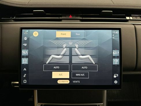 Certified 2025 Land Rover Range Rover SE AWD/4WD image 25