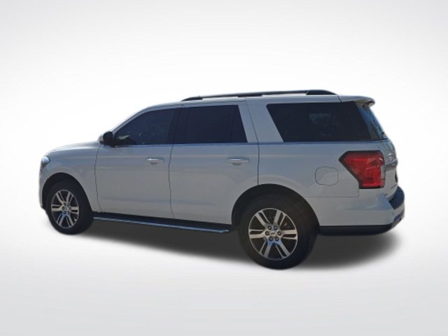 Used 2023 Ford Expedition XLT RWD image 4