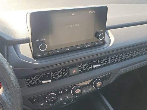Used 2025 Honda Accord SE image 25