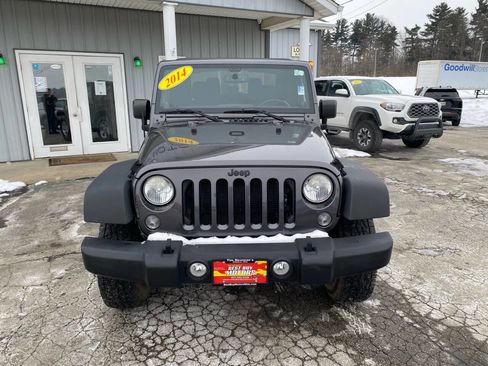 Used 2014 Jeep Wrangler Sport w/ Quick Order Package 24S AWD/4WD image 10