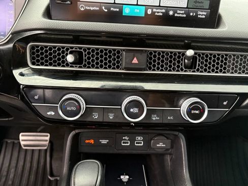 Used 2024 Honda Civic Sport Touring image 21