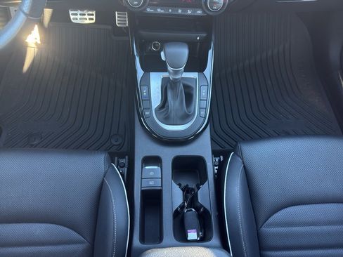 Used 2024 Kia Forte GT-Line w/ GT-Line Premium Package image 41