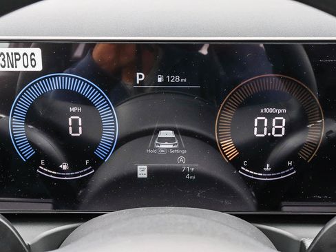 New 2026 Hyundai Tucson SEL Plus w/ Tow & Go Package FWD image 29