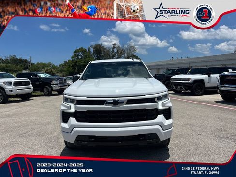 Used 2024 Chevrolet Silverado 1500 RST RWD image 3