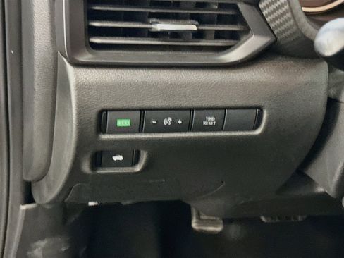 Used 2024 Nissan Sentra S FWD image 17