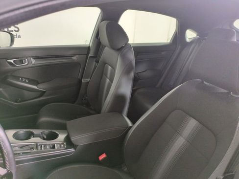 Certified 2025 Honda Civic Sport image 13