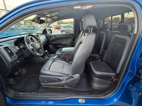 Used 2018 Chevrolet Colorado Z71 RWD image 10
