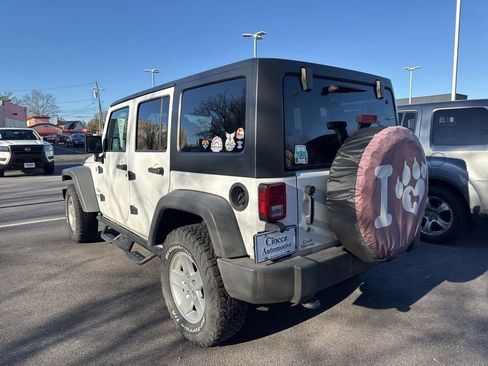 Used 2017 Jeep Wrangler Unlimited Sport w/ Quick Order Package 24S image 4