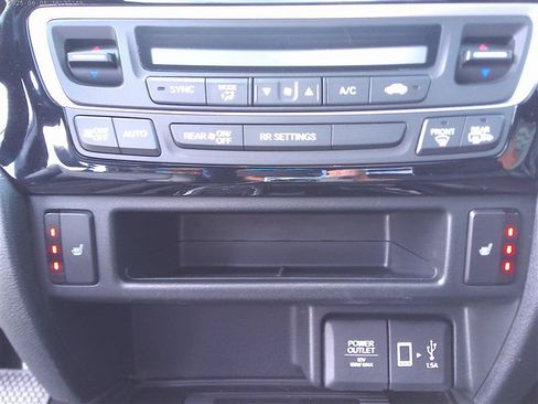 Used 2023 Honda Ridgeline Black Edition image 16
