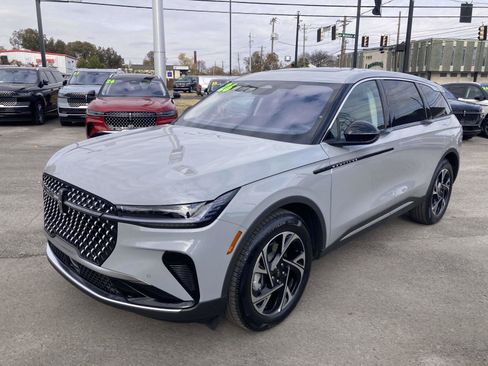 New 2026 Lincoln Nautilus Premier w/ Equipment Group 102A image 9