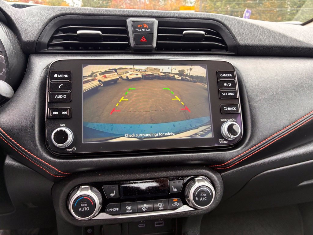 Used 2025 Nissan Versa SR FWD image 32