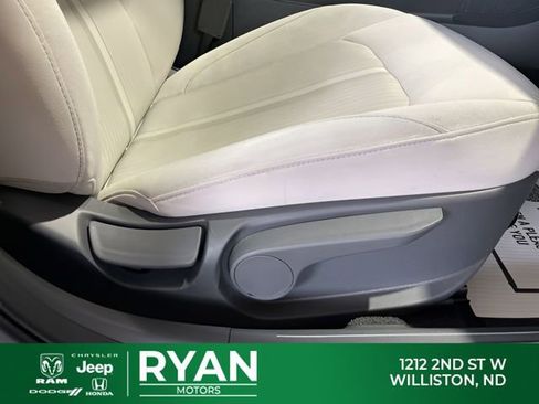 Used 2024 Hyundai Sonata SEL image 34