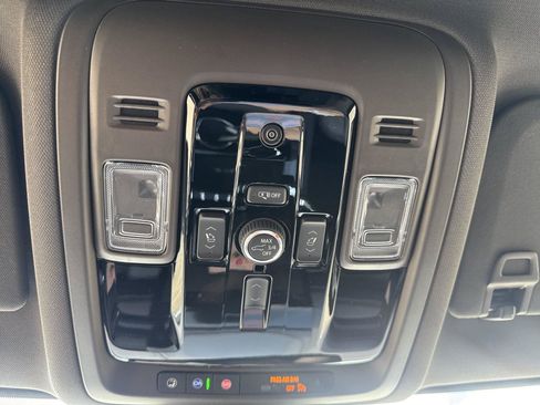 New 2026 GMC Yukon Elevation RWD image 27