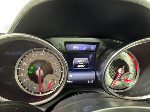 Used 2015 Mercedes-Benz SLK 250 image 21