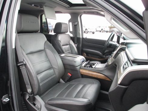 Used 2020 GMC Yukon Denali w/ Denali Ultimate Package image 25