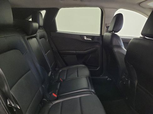 Used 2020 Ford Escape Titanium AWD/4WD image 19
