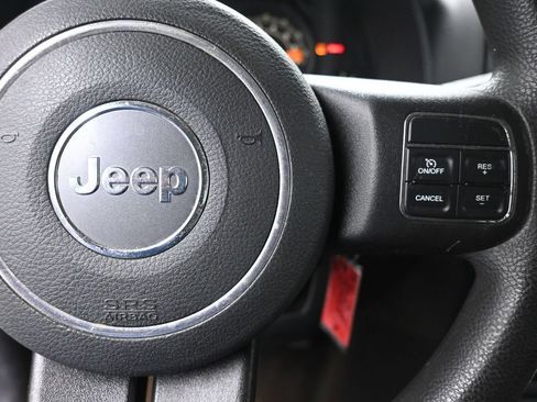 Used 2015 Jeep Patriot Sport FWD image 13