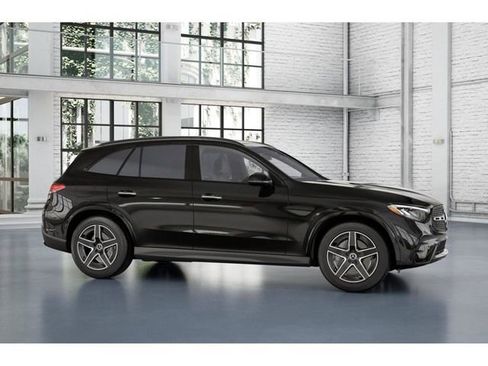 New 2026 Mercedes-Benz GLC 300 4MATIC image 14