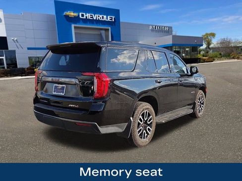 Used 2023 GMC Yukon AT4 image 9