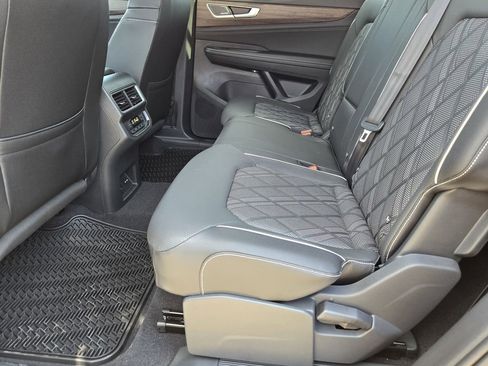 New 2026 Volkswagen Atlas SEL Premium R-Line image 22