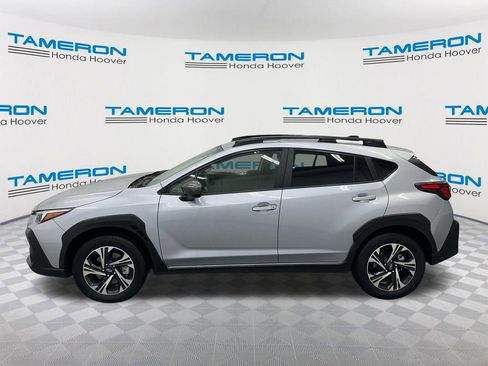 Used 2025 Subaru Crosstrek 2.0i Premium AWD/4WD image 2