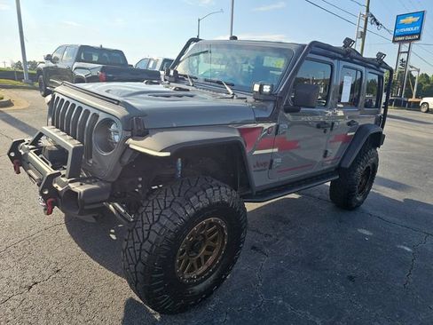 Used 2019 Jeep Wrangler Unlimited Rubicon AWD/4WD image 4