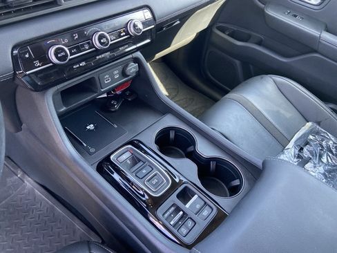 Used 2024 Honda Pilot EX-L image 24