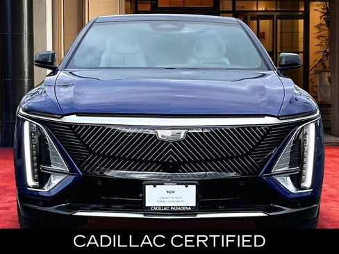 Used 2024 Cadillac Lyriq Luxury RWD image 3