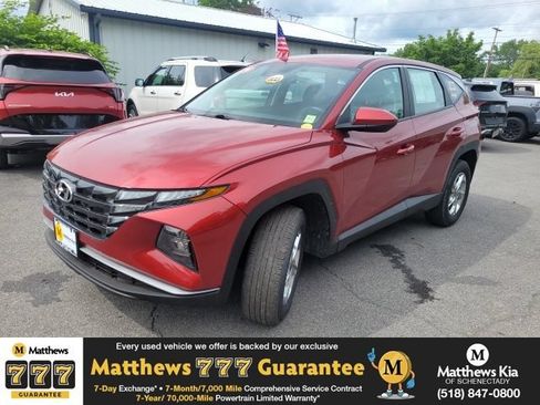 Used 2024 Hyundai Tucson SE AWD/4WD image 1