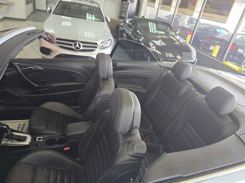 Used 2016 Buick Cascada Premium image 31