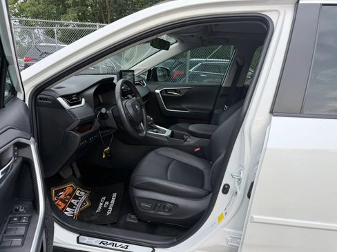 Used 2024 Toyota RAV4 Limited w/ Weather Package AWD/4WD image 25