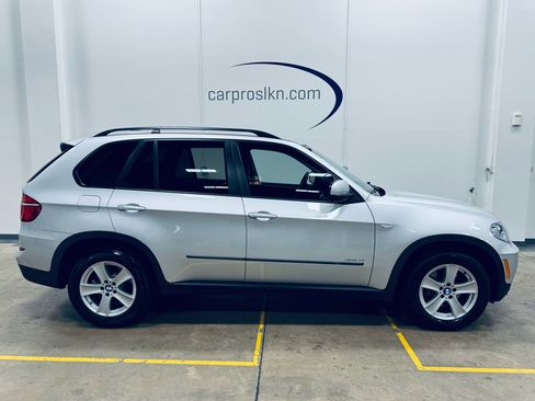 Used 2013 BMW X5 xDrive35i image 8