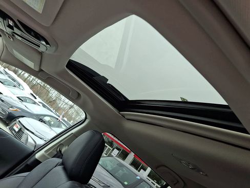 Used 2025 Subaru Outback Limited w/ Popular Package #2 image 15