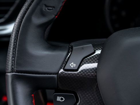 Used 2020 Ferrari 488 Pista Spider image 62