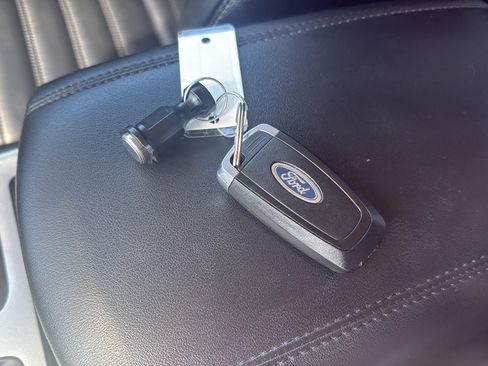 Used 2024 Ford Edge SEL w/ Convenience Package AWD/4WD image 25