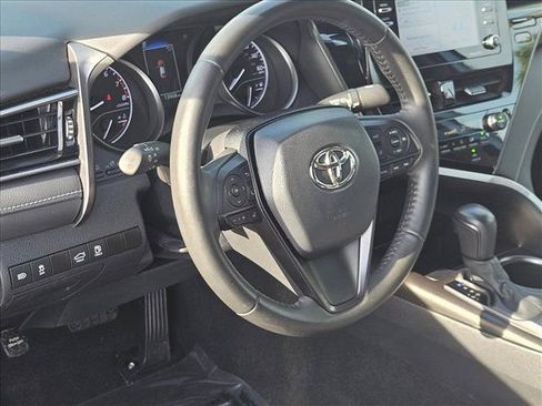 Used 2024 Toyota Camry SE FWD image 10