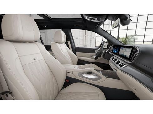 New 2026 Mercedes-Benz GLS 63 AMG 4MATIC image 4