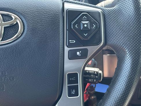 Used 2022 Toyota Tacoma SR5 w/ Technology Package RWD image 25