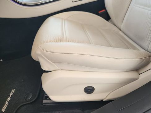 Used 2020 Mercedes-Benz E 53 AMG 4MATIC Sedan image 23