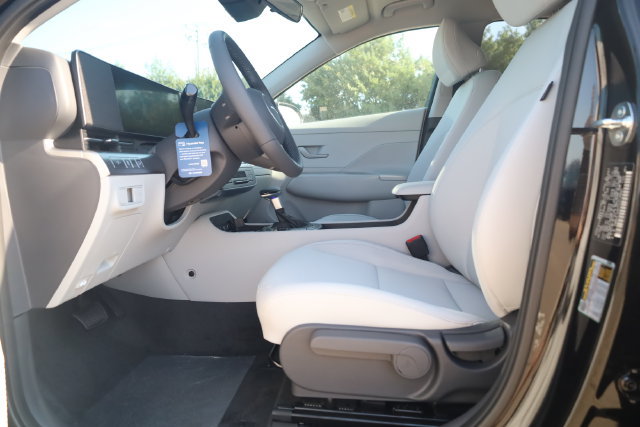 New 2027 Hyundai Kona SEL Sport FWD image 14