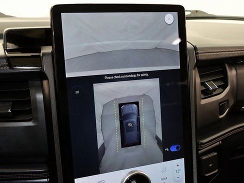 Used 2023 Ford Expedition Platinum image 21