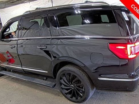 Used 2020 Lincoln Navigator L Reserve w/ Equipment Group 208A Reserve image 4