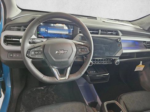 New 2027 Chevrolet Bolt RS w/ Technology Package FWD image 12