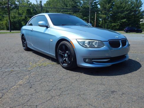 Used 2012 BMW 335i Convertible RWD image 6