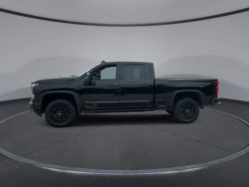 Used 2024 Chevrolet Silverado 2500 High Country w/ Midnight Edition AWD/4WD image 5