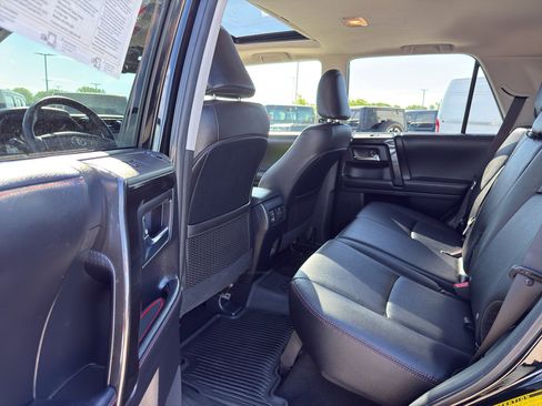 Used 2023 Toyota 4Runner TRD Off-Road Premium w/ Off Road Premium Plus Package AWD/4WD image 29