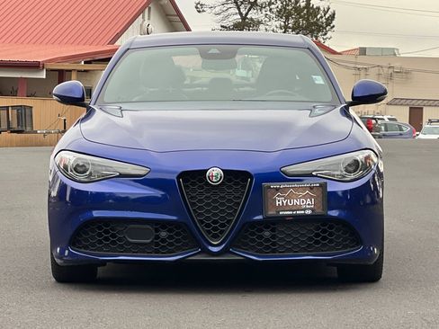 Used 2022 Alfa Romeo Giulia Sprint image 10