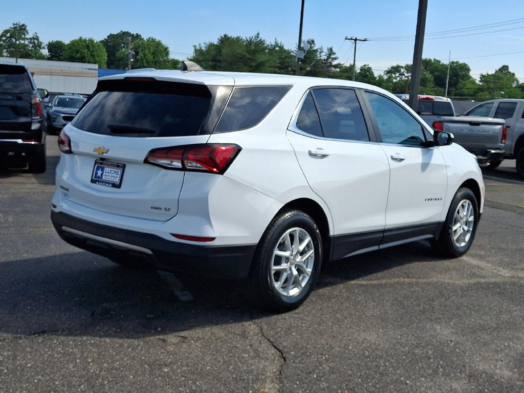 Used 2023 Chevrolet Equinox LT AWD/4WD image 12