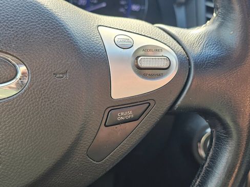 Used 2014 INFINITI QX70 AWD image 25